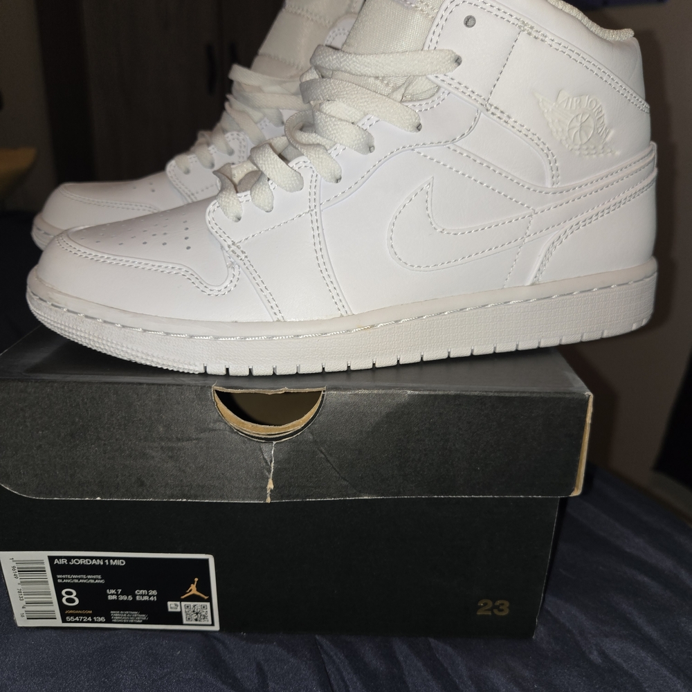 Nike Air Jordan 1 Mid Triple White Sneakers